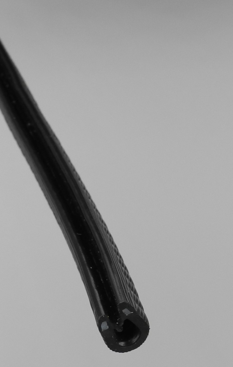 POM-Kantenschutzprofil nicht rostend Klemmbereich 1-3mm Maße 12,5/13,5 x  10mm Farbe schwarz - Kantenschutzprofil & Kederband